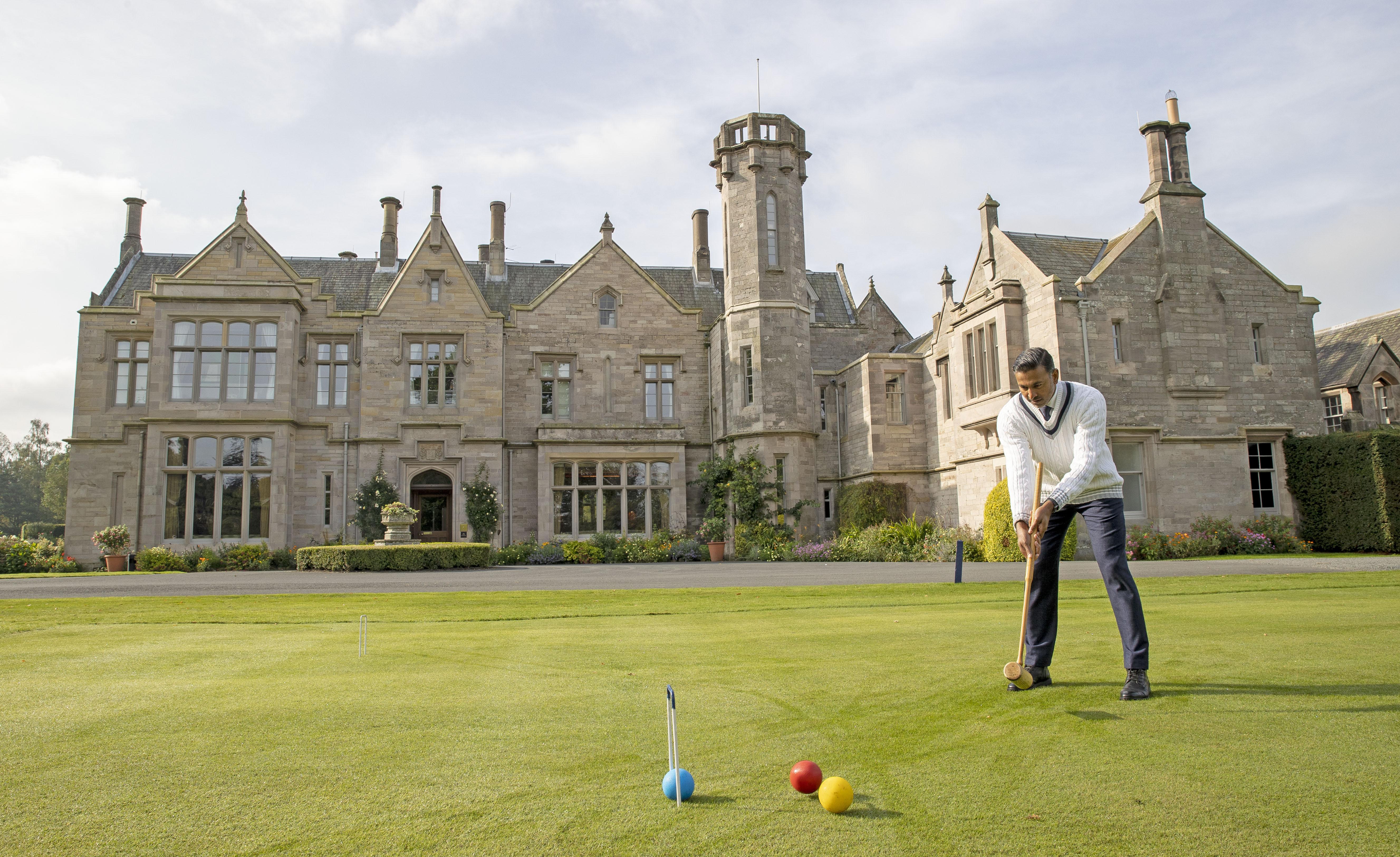 Schloss Roxburghe, Part Of Destination By Hyatt Exterior photo The golf house