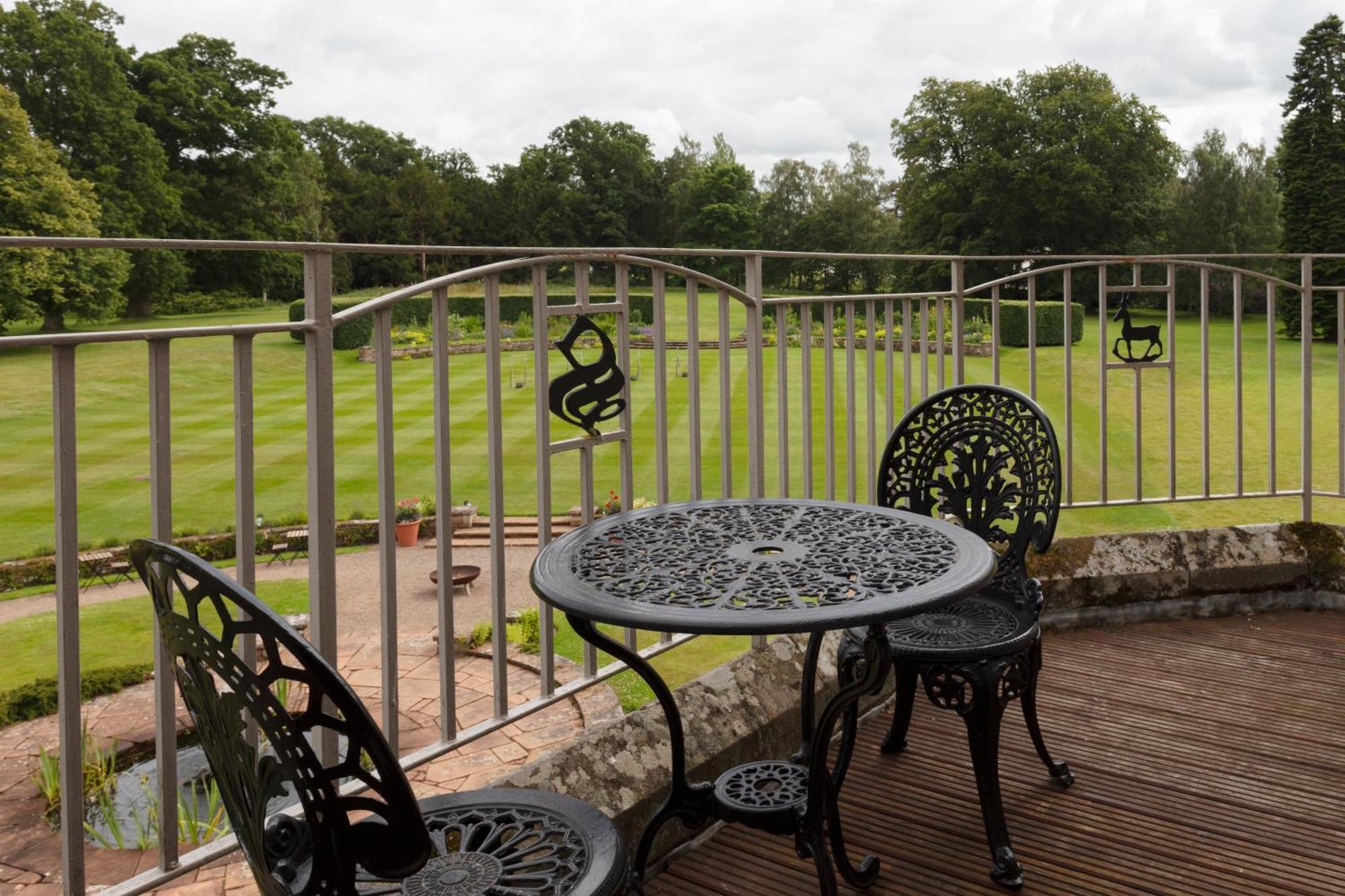 Schloss Roxburghe, Part Of Destination By Hyatt Exterior photo The balcony at the hotel