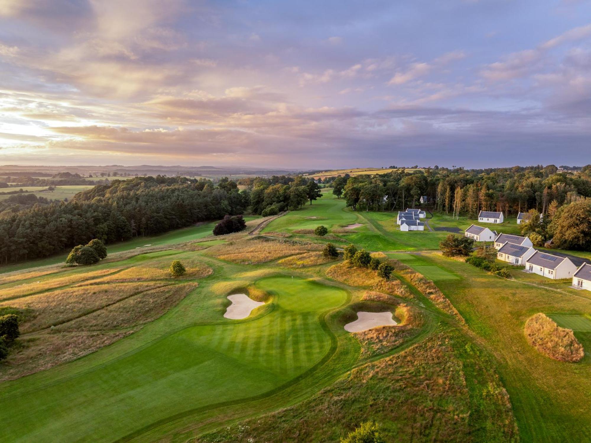 Schloss Roxburghe, Part Of Destination By Hyatt Exterior photo The 18th hole at the Old Golf Course