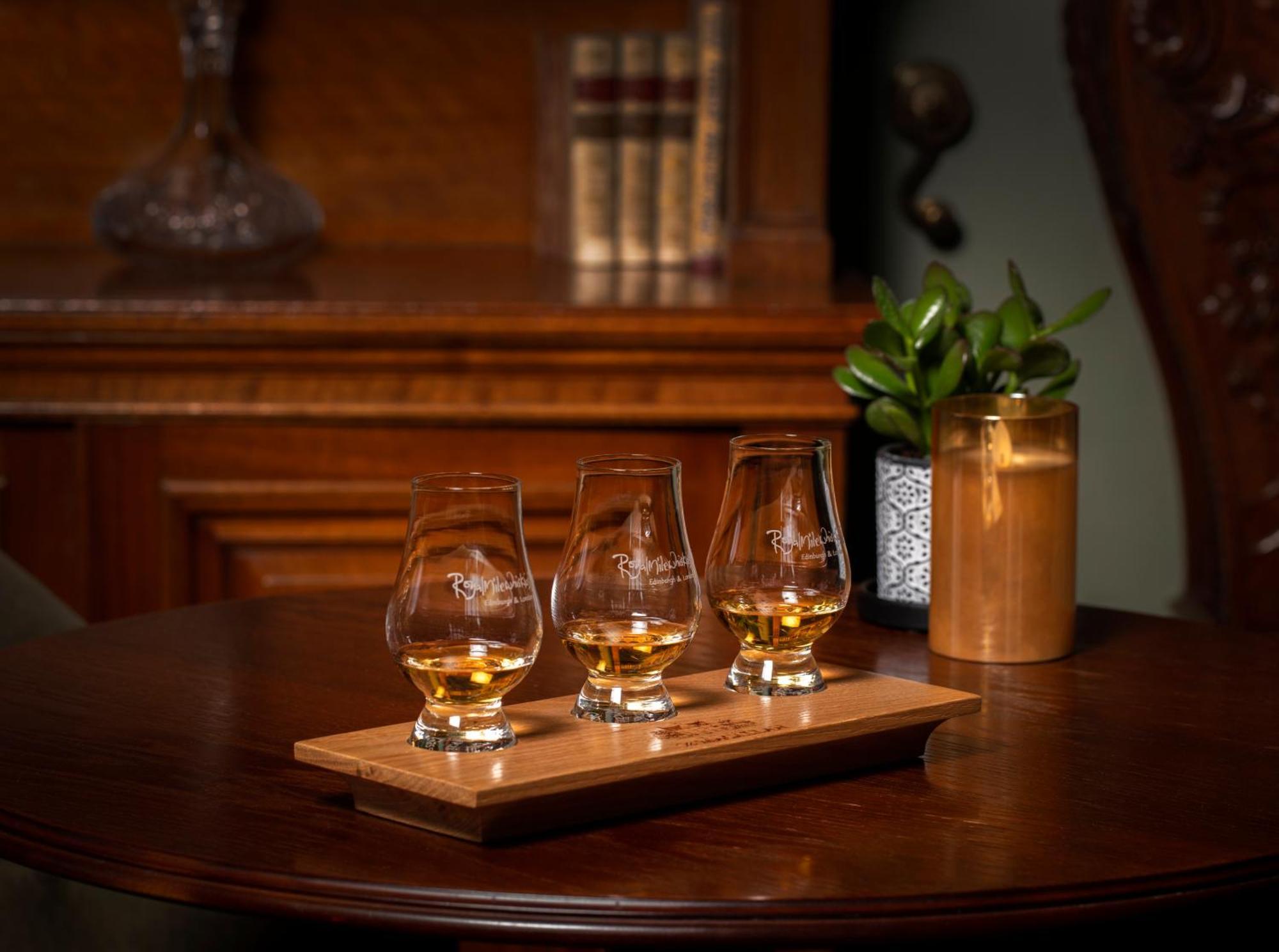 Schloss Roxburghe, Part Of Destination By Hyatt Exterior photo A tasting tray of four samples of Scotch whisky