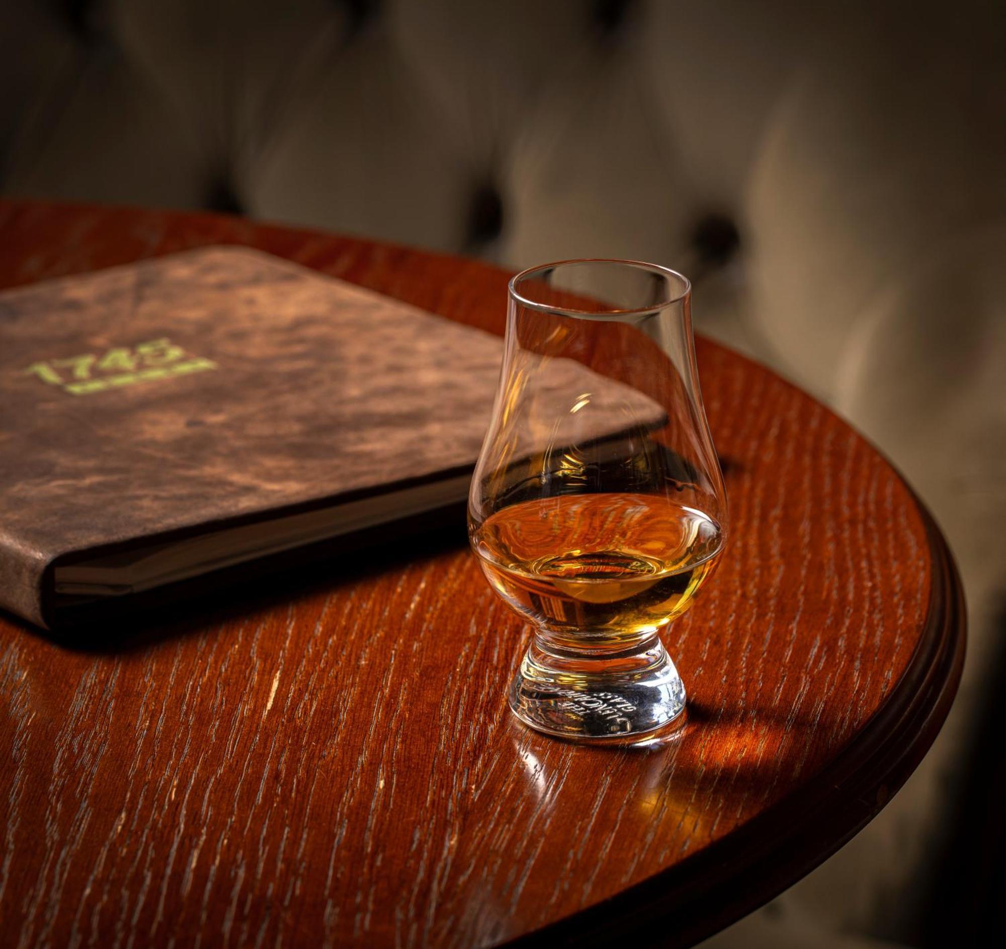 Schloss Roxburghe, Part Of Destination By Hyatt Exterior photo A dram of single malt Scotch whisky