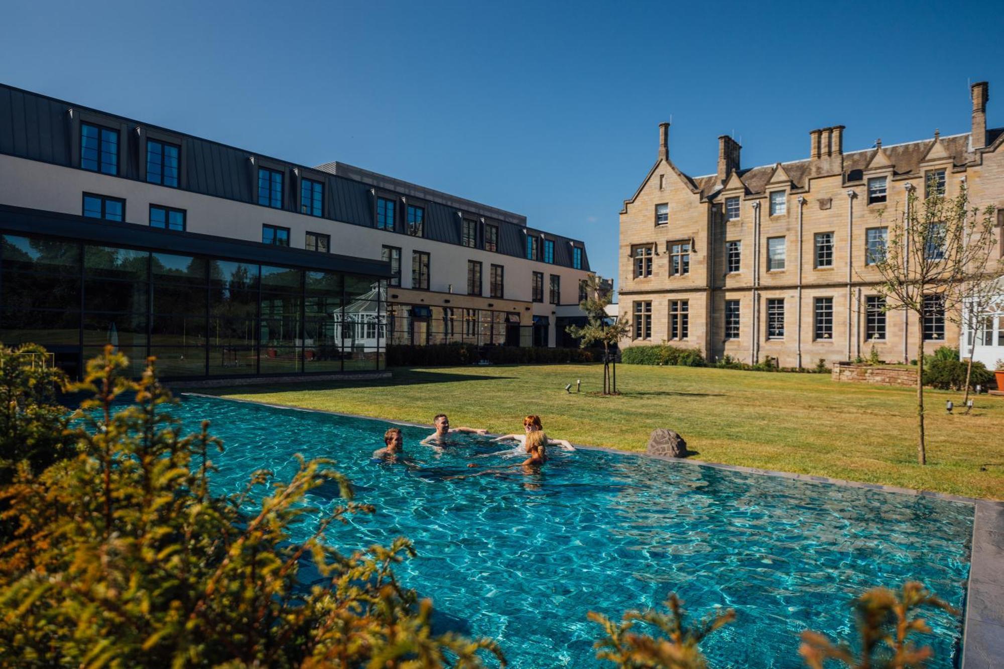 Schloss Roxburghe, Part Of Destination By Hyatt Exterior photo The swimming pool at the Edinburgh Academy